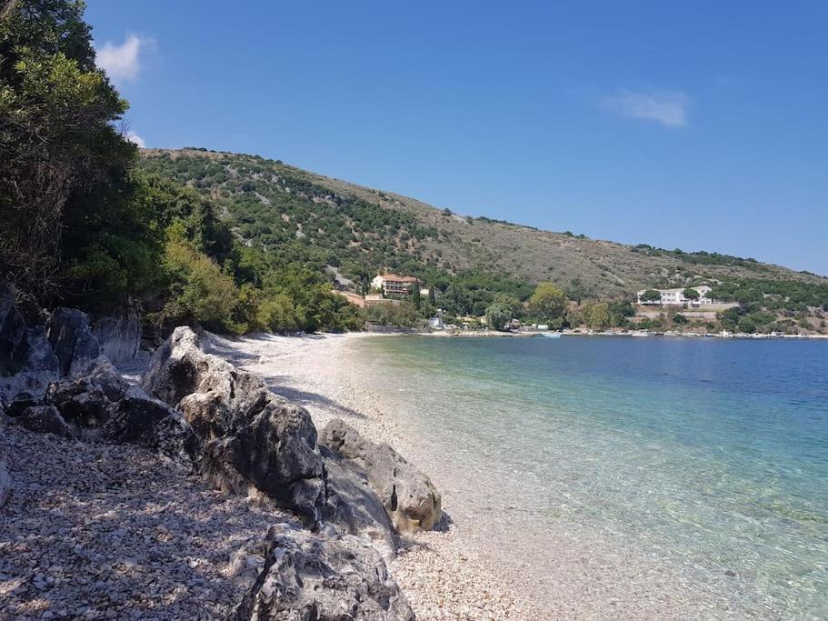 Villa Eleonas Strongyli  المظهر الخارجي الصورة
